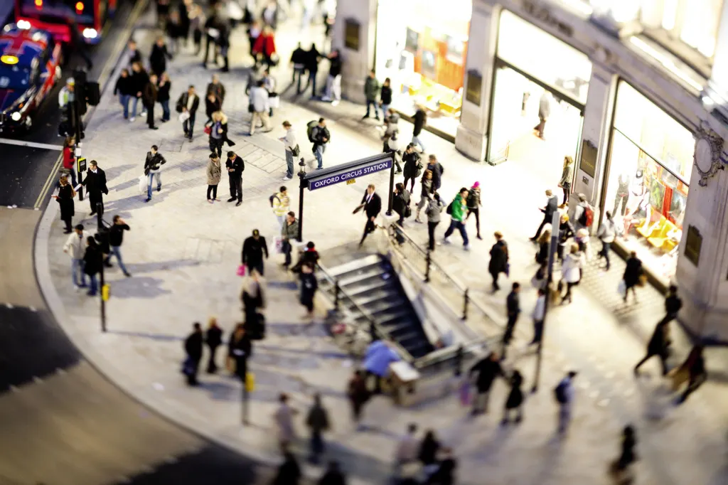 Oxford Circus — architecture and documentary photograph in London, UK, frame 18 of 22.